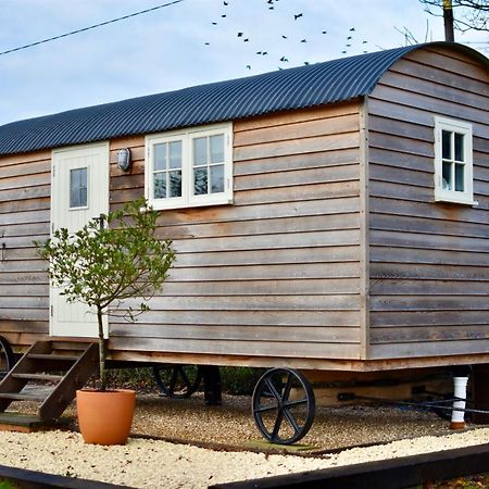 The Deer Hut Apartamento Burpham Exterior foto